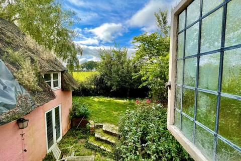 4 bedroom detached house for sale, Chapmans Cottage, Ashdon Road, Radwinter, Saffron Walden, Essex CB10 2UA
