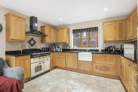 undefined, Charndon, Bicester