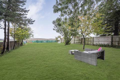 undefined, Charndon, Bicester