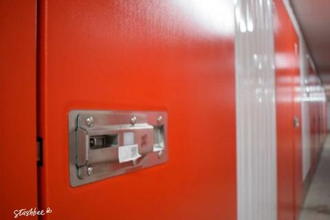 Garage to rent, Barn Way, Lodge Farm Industrial Estate NN5