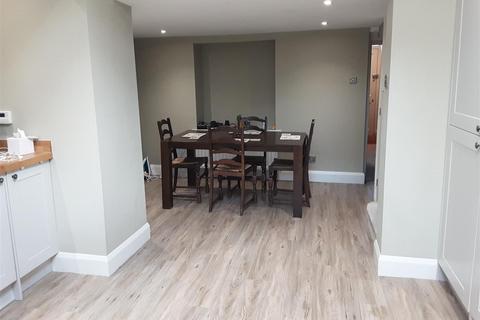 2 bedroom terraced house to rent, Blackfriars Street, Stamford