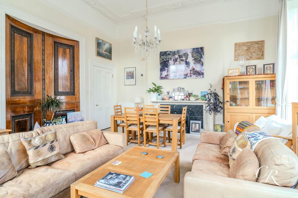 Sitting/Dining Room