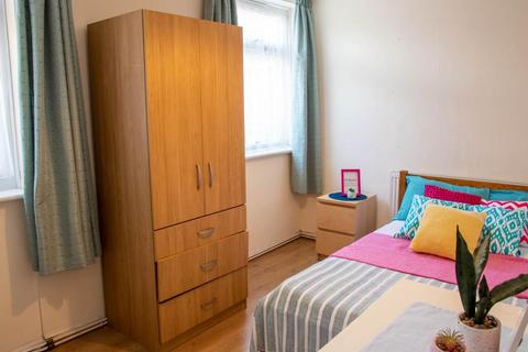 undefined, Mary Green Walk, Canterbury