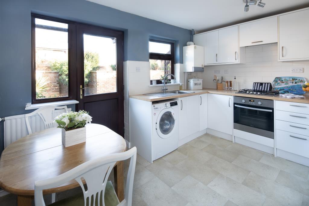 Kitchen/Dining Area