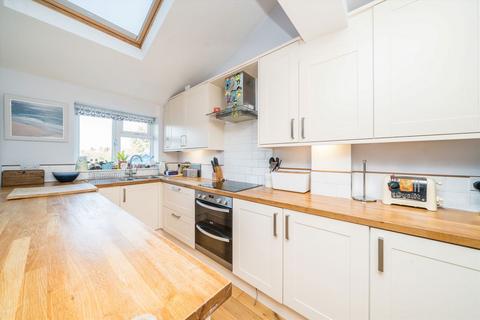 4 bedroom semi-detached house for sale, Grand Avenue, Surbiton KT5