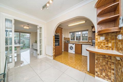 undefined, Empire Road, Greenford UB6