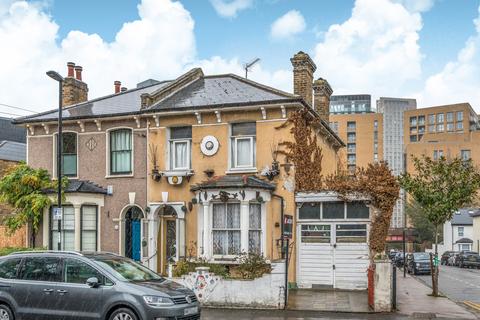 Algernon Road, London