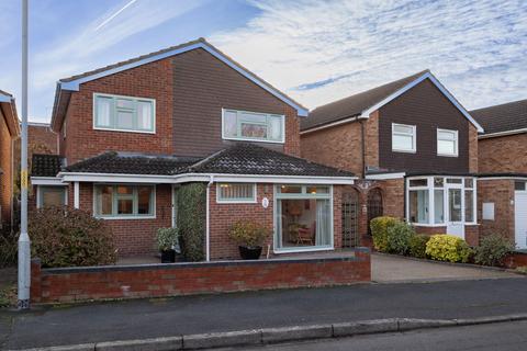 3 bedroom detached house for sale, Bonington Drive, Three Elms, Hereford, HR4