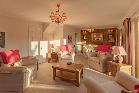 3 bedroom detached house for sale, Bonington Drive, Three Elms, Hereford, HR4