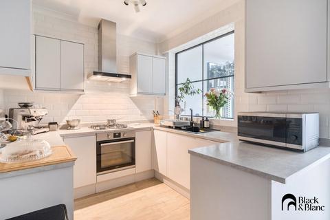 undefined, Estcourt Road, South Norwood, SE25
