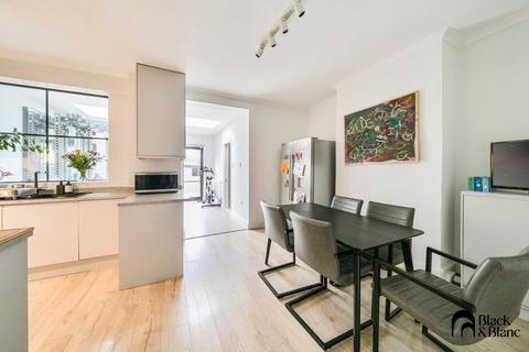 4 bedroom terraced house for sale, Estcourt Road, South Norwood, SE25