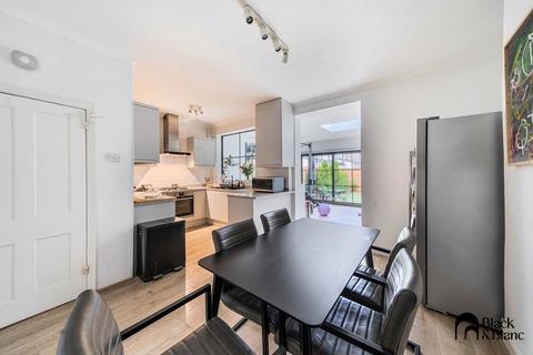 4 bedroom terraced house for sale, Estcourt Road, South Norwood, SE25