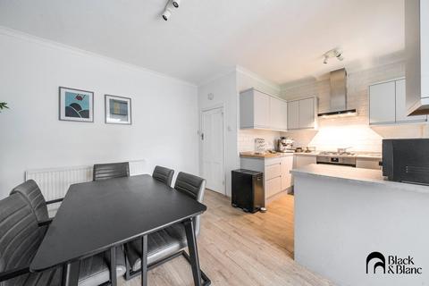 4 bedroom terraced house for sale, Estcourt Road, South Norwood, SE25