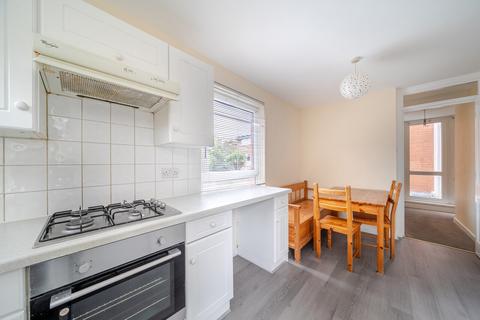 undefined, Kingston Hill, Kingston Upon Thames, KT2