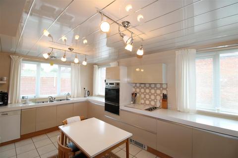 undefined, Teviotdale Gardens, High Heaton, Newcastle Upon Tyne, Tyne & Wear, NE7