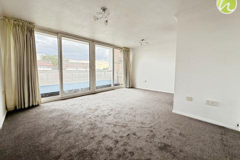 undefined, Seabrooke Rise, Grays, RM17