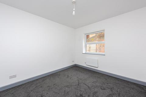 1 bedroom flat to rent, Clapham Park Road, London SW4