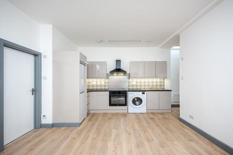 undefined, Clapham Park Road, London SW4