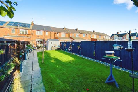 3 bedroom terraced house for sale, St. Ives Road, Leicester, LE4