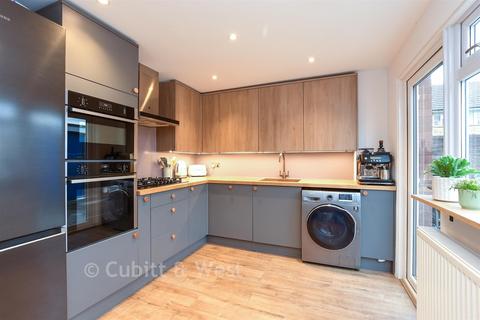 undefined, Tilers Way, Reigate RH2