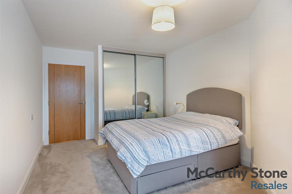 8669366-interior10-800.jpg