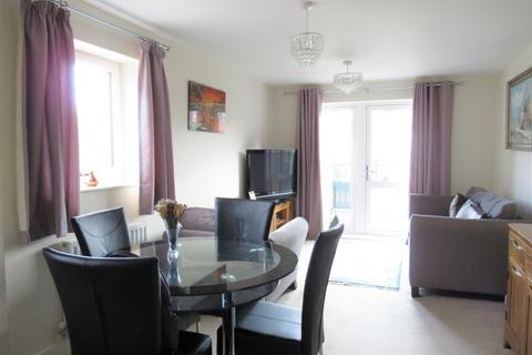 2 bedroom apartment to rent, Shingly Place, London E4