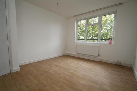 undefined, Station Parade, High Road Leyton, London