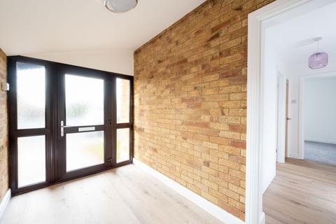 undefined, Home Close, Bedford MK41