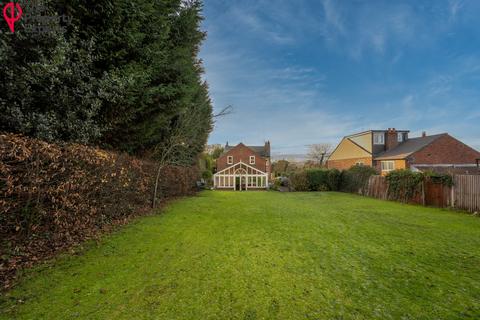 5 bedroom detached house for sale, Shrubbery Hill, Cookley, DY10