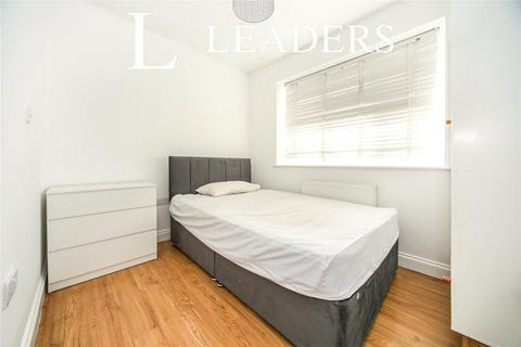 undefined, Black Swan Lane, Luton, Bedfordshire, LU3