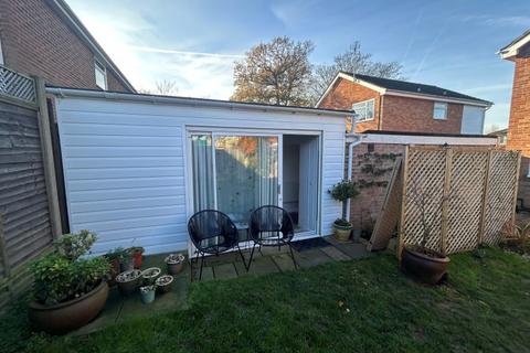 undefined, Rodney Way, Guildford GU1