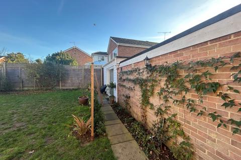 undefined, Rodney Way, Guildford GU1