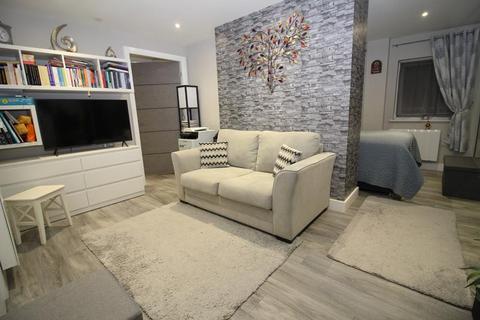 undefined, Glass House, Mill St, Bedford, MK40 3EX