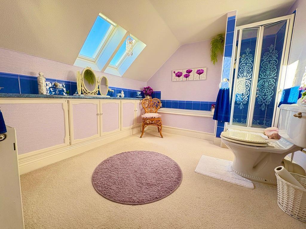 Upstairs Bathroom