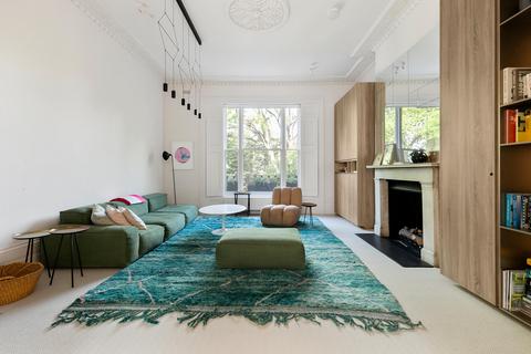 1 bedroom flat to rent, Holland Park Avenue, London, W11