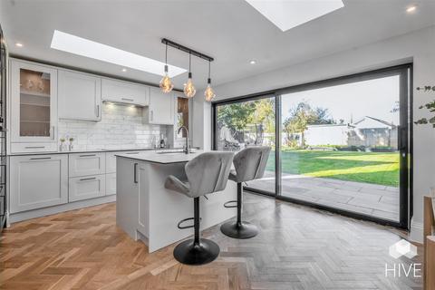 2 bedroom bungalow for sale, Hiltom Road, Ringwood BH24