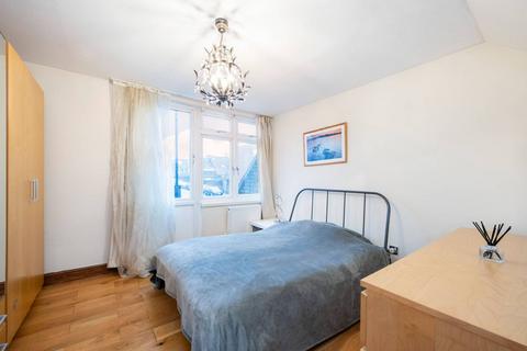 undefined, Mackenzie Road, Islington, London, N7