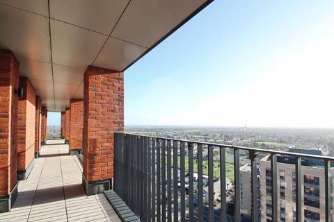 3 bedroom apartment to rent,  Ashwell House, Healum Avenue, Southall UB2