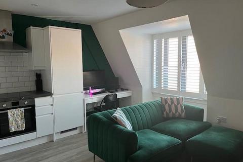 1 bedroom apartment for sale, Manor Gardens, New Ash Green DA3