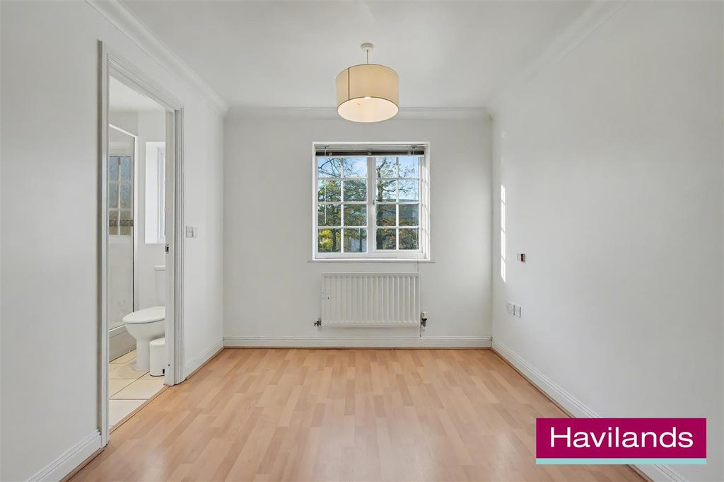 12 Kinderton Close N14 5 AL-1.jpg
