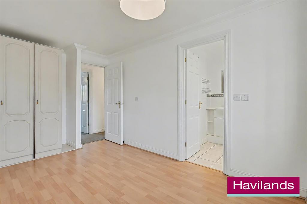 12 Kinderton Close N14 5 AL-2.jpg