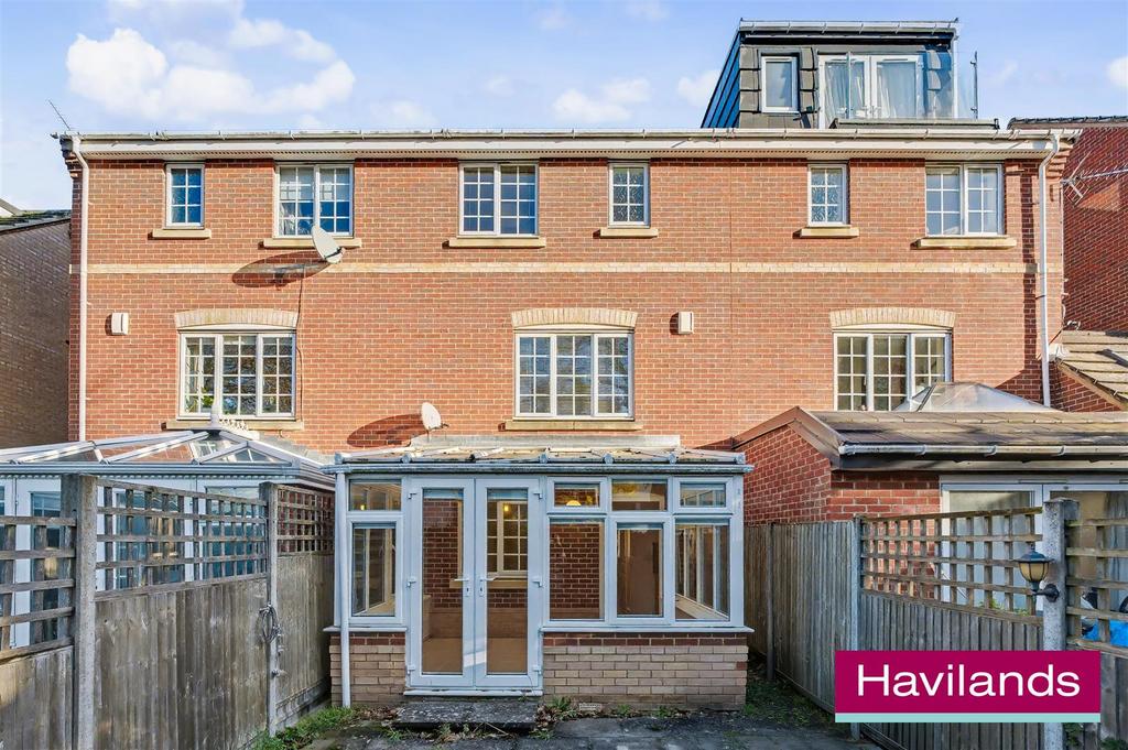 12 Kinderton Close N14 5 AL-22.jpg
