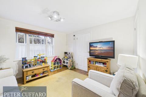 2 bedroom terraced house for sale, Watton Road, Ware SG12