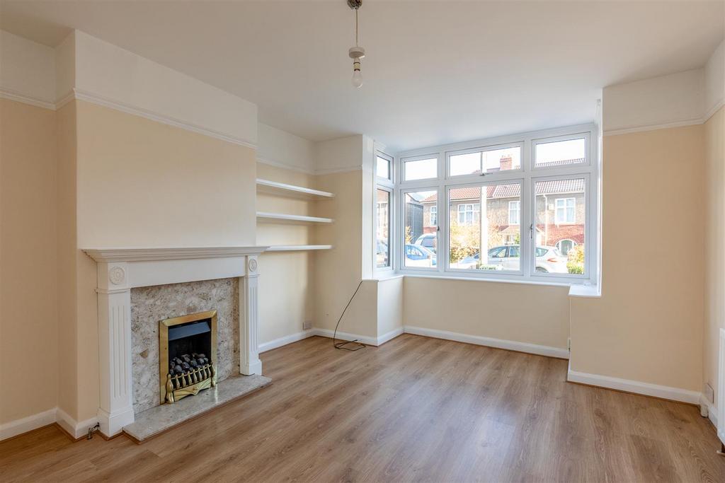 Highfield Grove, Horfield Living Room.jpg