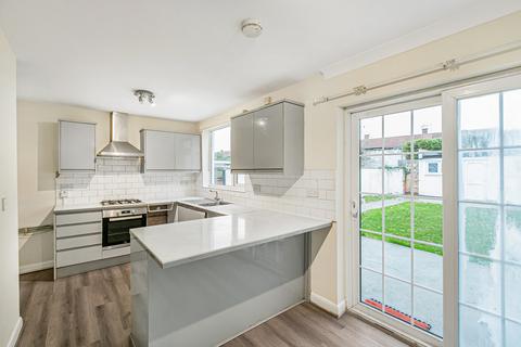 5 bedroom semi-detached house for sale, Beech Way, Twickenham, TW2