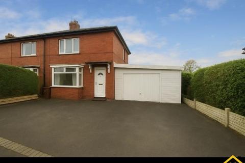 2 bedroom end of terrace house for sale, Lancaster Avenue, Stalybridge, Cheshire, SK15