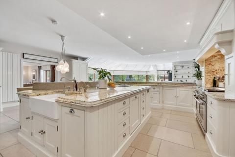 6 bedroom detached house for sale, 10 Challacombe Close, Brentwood CM13