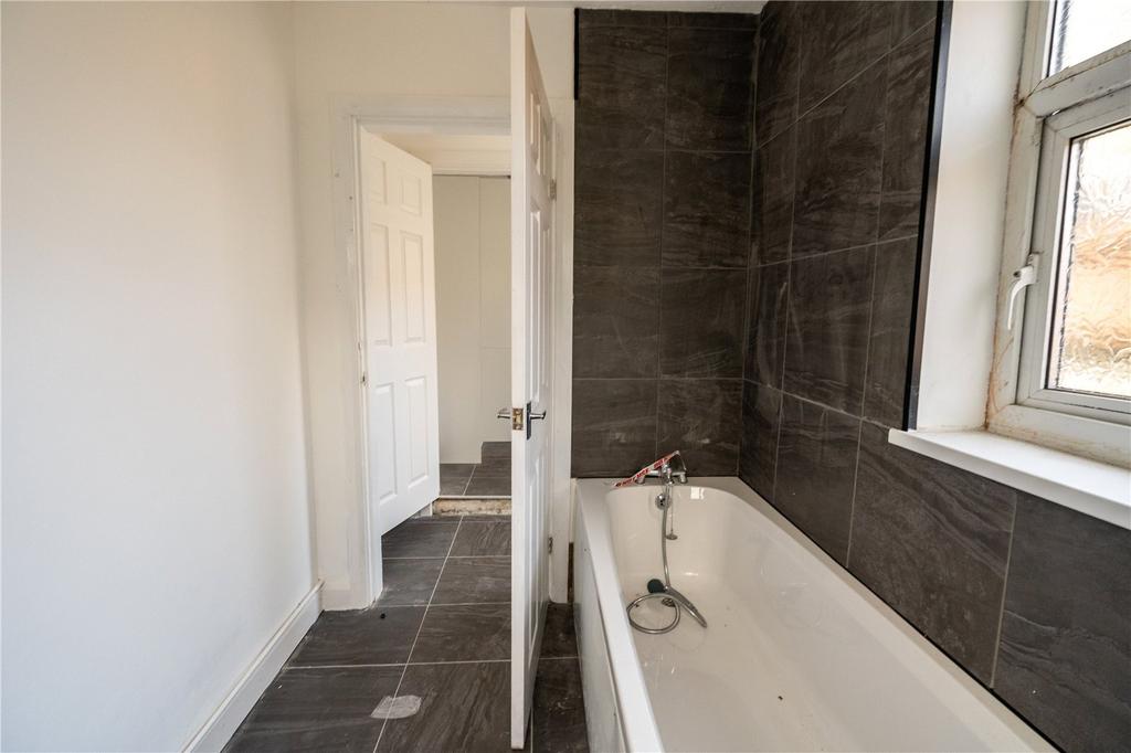 Bathroom (2)
