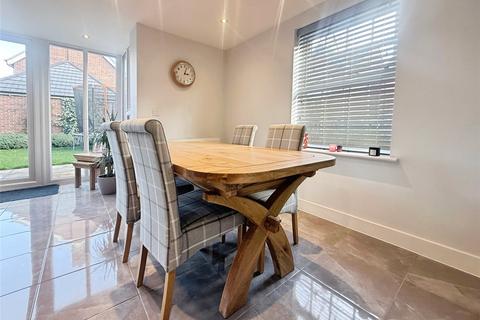 4 bedroom detached house for sale, Green Hedge Lane, Leicester LE7