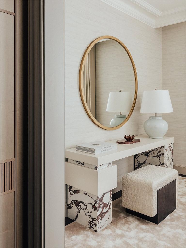Dressing Area
